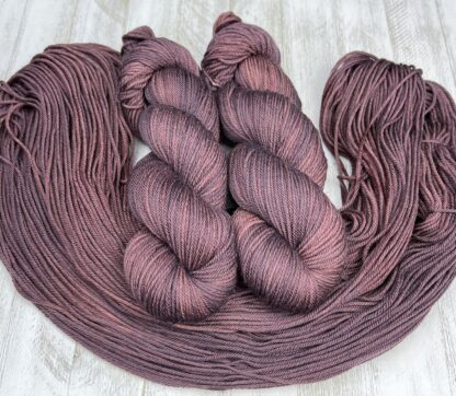 Brownie Batter | Plush Worsted Weight