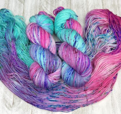 Candied Mermaid Lemonade | ALC Yarn Club YARN ONLY | Squishy DK (#3 weight) | July 2024 - Image 2